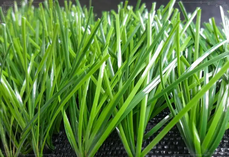 Lựa chọn dòng cỏ nhân tạo sân bóng đá ra sao cho phù hợp?