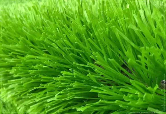 Màu sắc của cỏ nhân tạo sân vườn