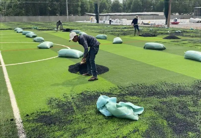 Cung cấp thi công trọn gói sân bóng cỏ nhân tạo Sóc Trăng