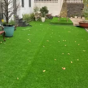 Cỏ nhân tạo làm sân vườn xanh đẹp