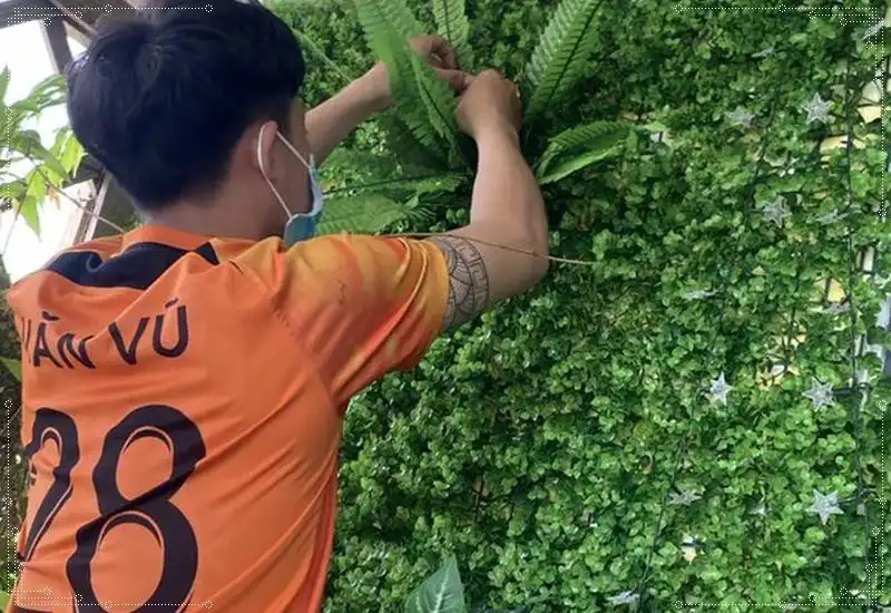 Cỏ hoa lá giả trang trí tường