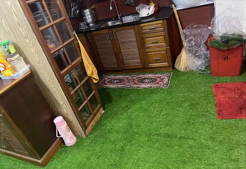 Thảm cỏ nhân tạo trải trong nhà