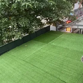 Cỏ nhân tạo chống nóng kính