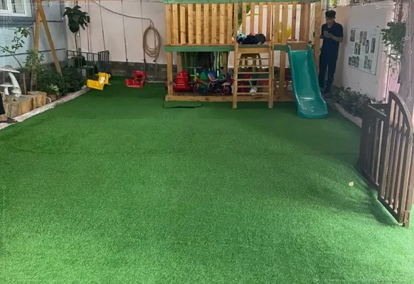 Cỏ nhân tạo với các ứng dụng rộng rãi