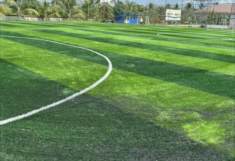 Làm sân bóng đá cỏ nhân tạo trọn gói