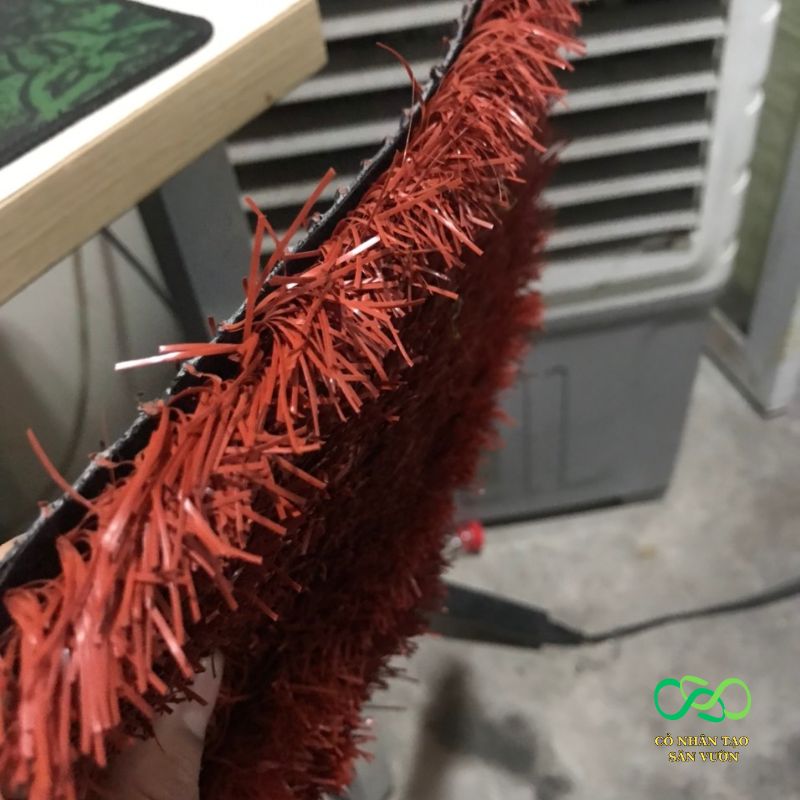 Sợi cỏ chắc chắn, đế 3 lớp Sợi cỏ chắc chắn, đế 3 lớp