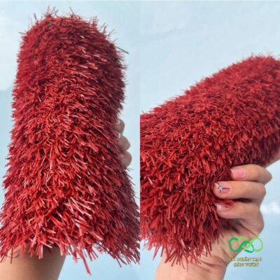Sợi cỏ chắc chắn, phủ đều