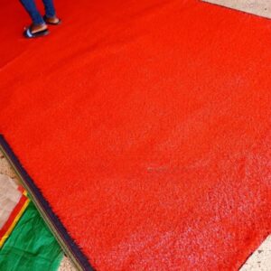 Cỏ nhân tạo màu đỏ giá rẻ