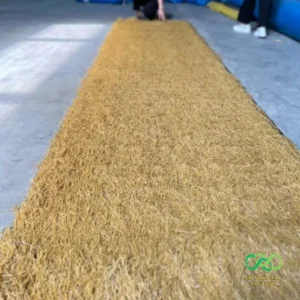 Thảm rơm khi trải rộng ra