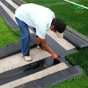Dán trên bề mặt đá mạt/nền cát