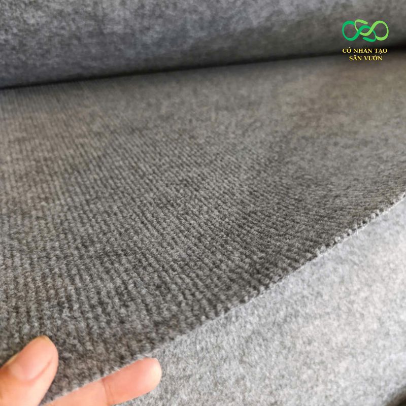Thảm nỉ xám có gân sọc Thảm nỉ xám có gân sọc