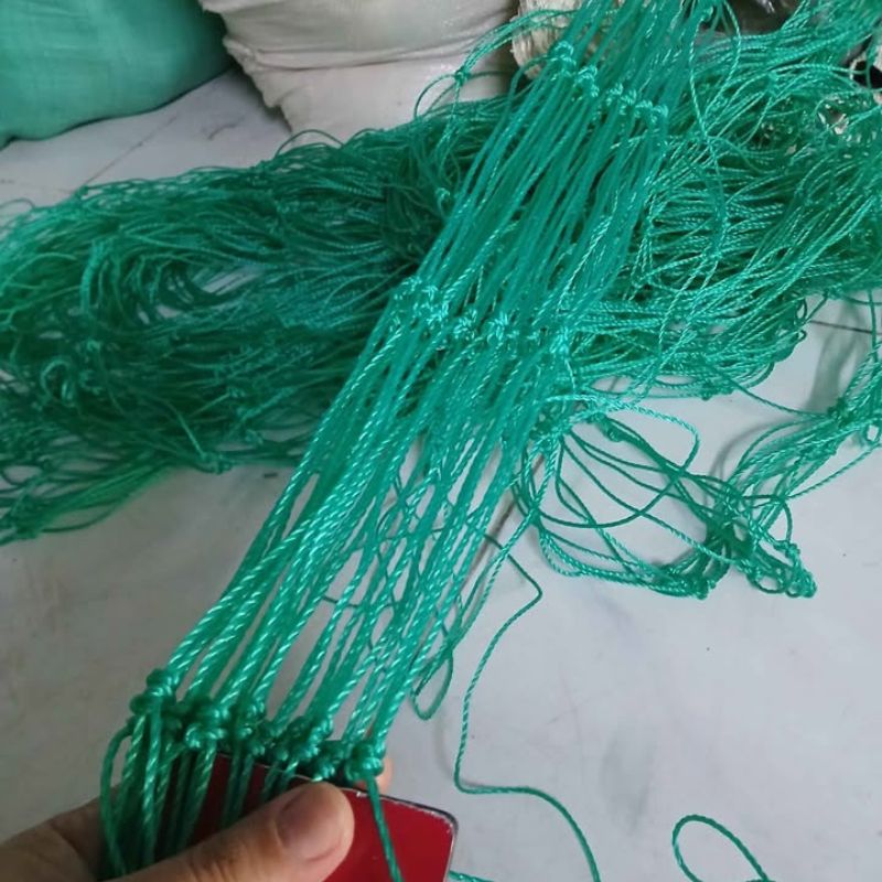 Lưới 4ly sân bóng màu xanh ngọc Lưới 4ly sân bóng màu xanh ngọc